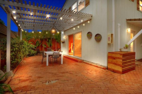 Beach Bungalow 4 with Private Outdoor Patio